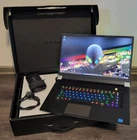 AlienWare X17 R1 17.3" FHD 165Hz i7-11800H 1 TB SSD 16 GB RAM RTX3070