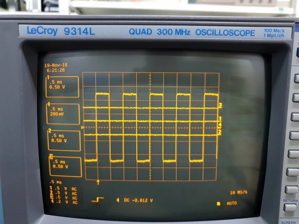 LeCroy 9314L : QUAD 300MHz Oscilloscope (1629) - Image 2 of 4