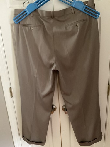 EUC Perry Ellis portfolio Mens khaki Dress Pants 42x30 pleated cuffed 213 - Picture 2 of 3