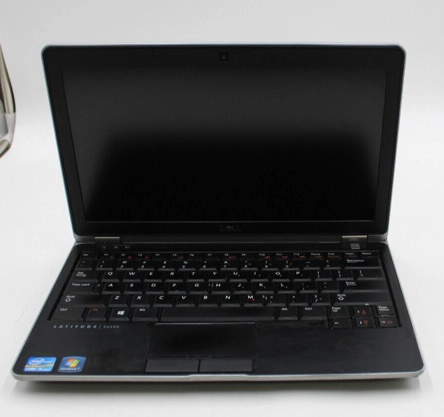 Dell Latitude E6230 12.6in 128 GB SSD 4 GB RAm i5-3320M 30 day warranty No OS - Image 3 of 4