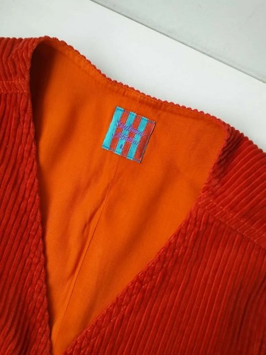 Gudrun Sjoden Cordweste orange V-Ausschnitt Knopfleiste Tasche Vintage? Größe L - Bild 6 von 10