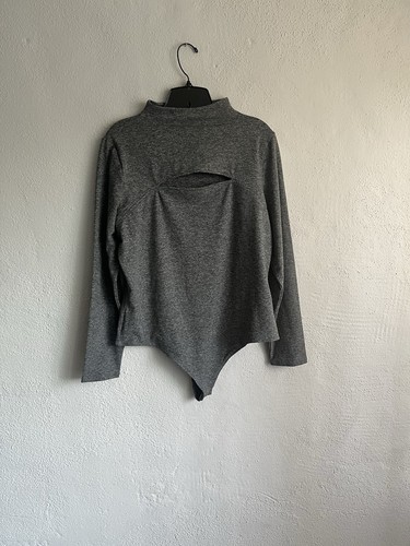 Express Woman Gray Heather Body Contour Cozy Mock Neck Cutout Bodysuit, Size XL - Picture 2 of 8