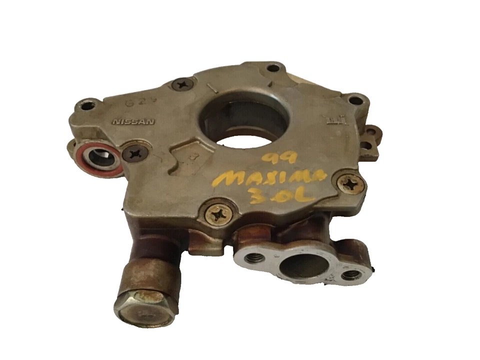1995-1999 Nissan Maxima 3.0L VQ30 Engine Oil Pump Assembly OEM - Image 3 of 3