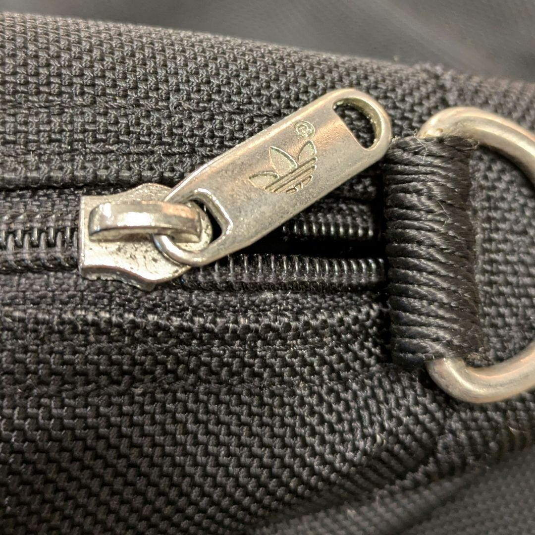 Old Adidas 90s Vintage Y2K Messenger Shoulder Crossbody bag