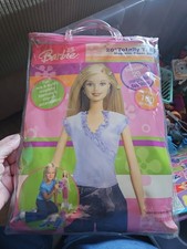 VTG 2004 Totally Tall 20” Barbie magnetic paper doll w/ magnetic fashions.