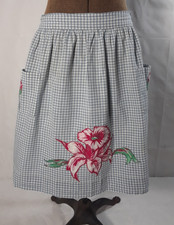 Vintage Dressy Blue and White Half Apron with Two Pockets Red Applique Flowers