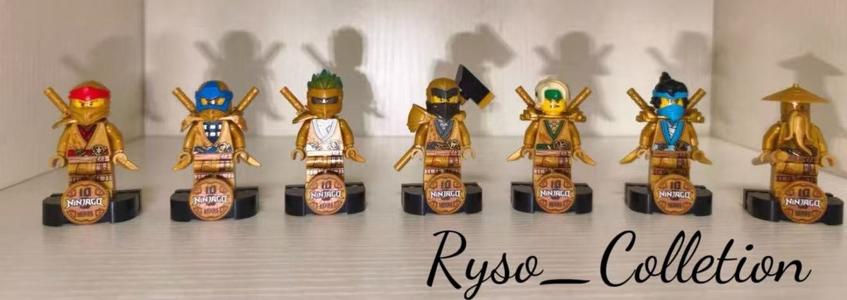 フィギュア LEGO Ninjago 10th Anniversary Golden Minifigure Set – 7 Tota with