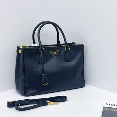  Prada Saffiano Black Galleria Large Bag 100%authentic