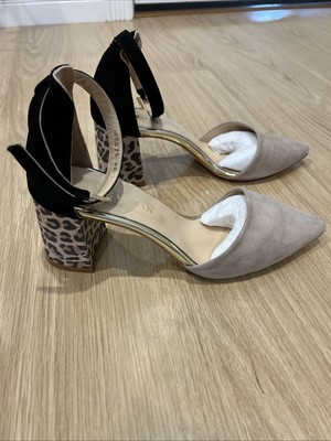 Mate Vaman Animal Heels, Size 10