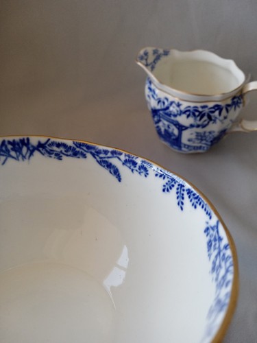 ROYAL CROWN DERBY MICADO BLUE & WHITE OPEN SUGAR BOWL & CREAMER - Picture 6 of 23
