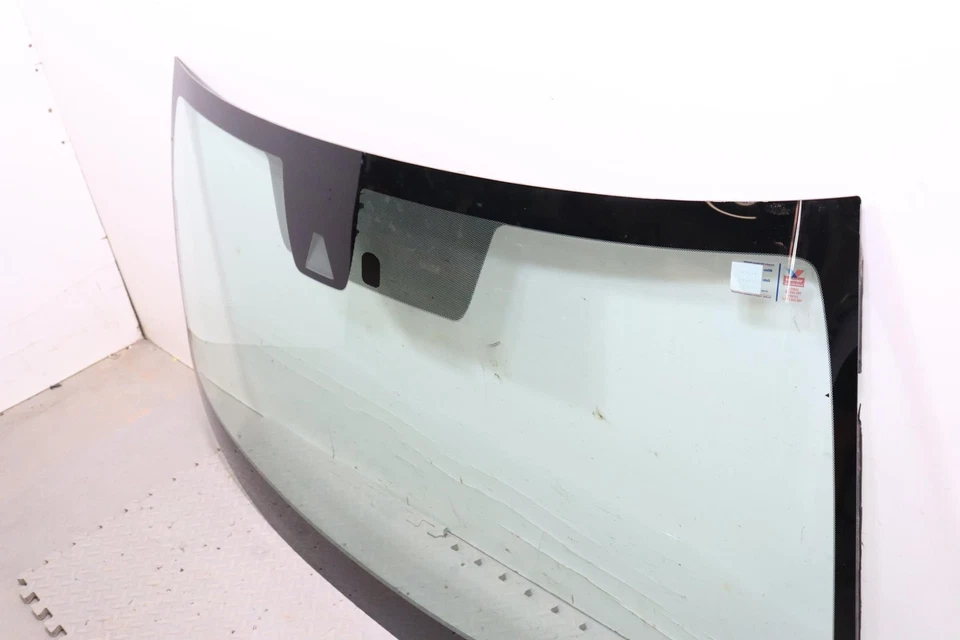 Стекло лобового стекла 2018 2019 2020 2021 2022 Honda Accord - Изображение 3 из 4