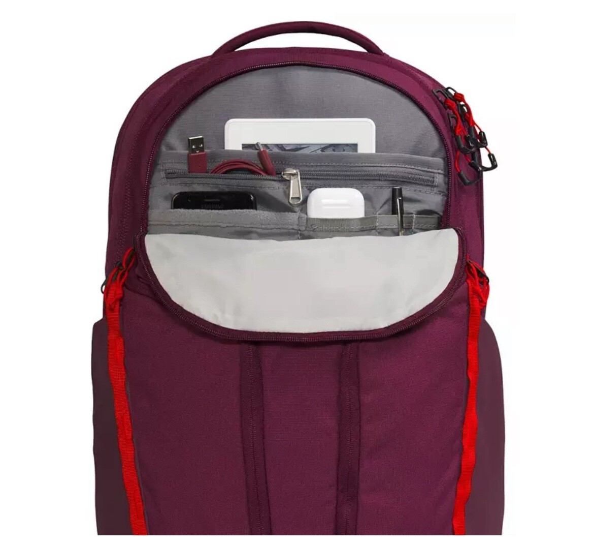 The North Face Women display picture 1