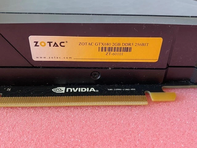 NVIDIA GeForce GTX 680 Zotac 2GB DDR5 256Bit ZT-60101 DVI/HDMI/DisplayPort PCI-E - Image 2 of 4