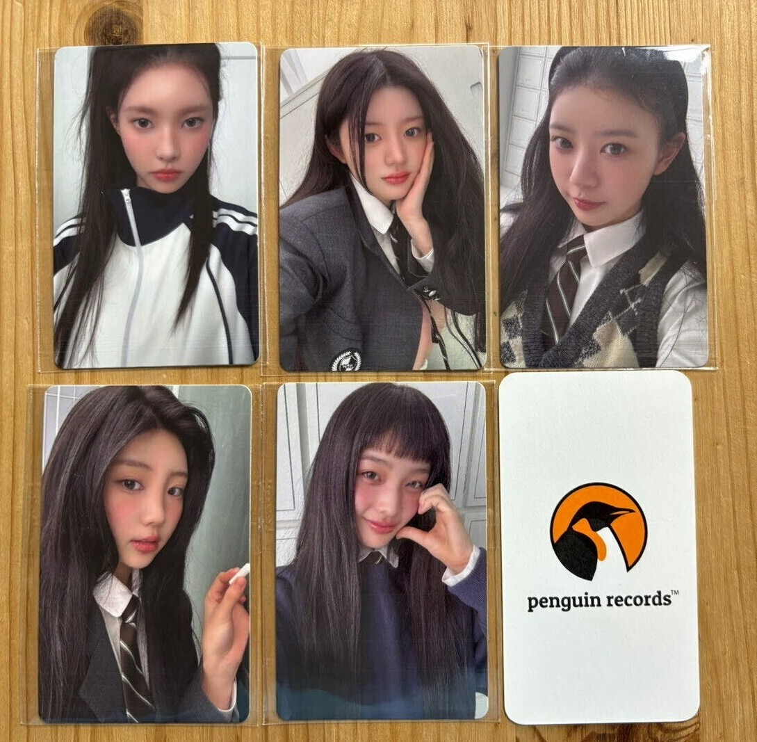 ILLIT - SUPER REAL ME PHOTO BOOK WEVERSE ALBUM VER. WEVERSE SHOP ILLIT - SUPER REAL ME PHOTO BOOK WEVERSE ALBUM VER. WEVERSE SHOP