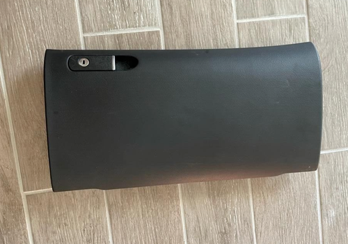03-09 Audi A4 S4 B6 Cabriolet Convertible Glove Box Black OEM - Picture 2 of 3