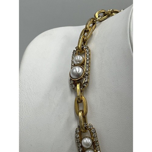 Elizabeth Cole Sedona Golden Link Chain 8-Station White Pearl Crystal Necklace - Picture 5 of 15