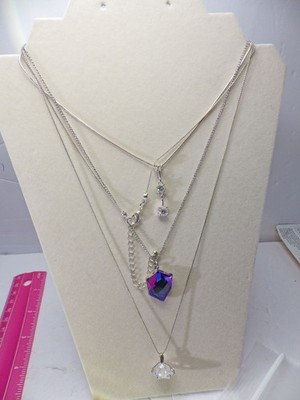 Lot of 3 Pendant Necklaces