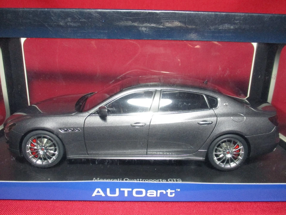 1:18 Scale Maserati Quattroporte GTS Grey Autoart Diecast Model Car Minichamps - Image 2 of 4