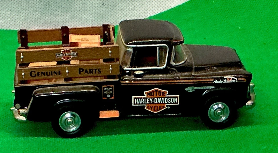 Vintage Matchbox 1955 Chevrolet 3100 Harley-Davidson Pickup #YIS01 Pickup 1:43 - Image 3 of 4