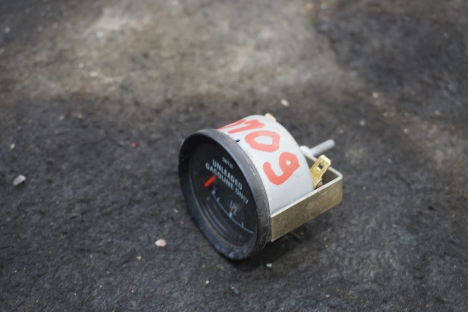 Smiths Fuel Gas Level Gauge Assembly OEM Lotus Elite Eclat 1975-82 - Image 2 of 3