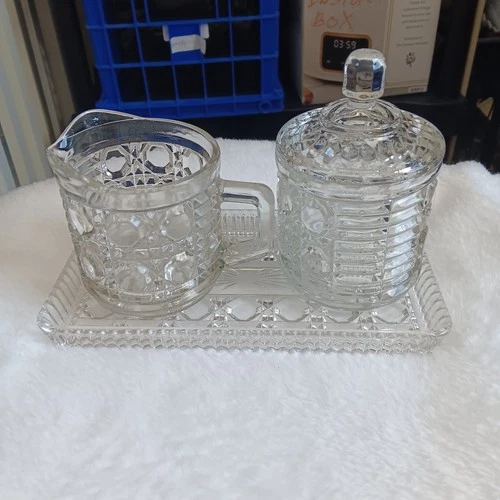 Vintage Federal Glass Windsor Button and Cane creamer & sugar w/lid and Plate
