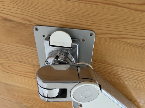 Humanscale M8 - Support de table pour moniteur - Vissé - 18 kg - Vesa - Blanc - Photo 5/12