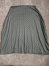 Breast Feeding Nursing Cover White Gray Pattern Arrow Stretch