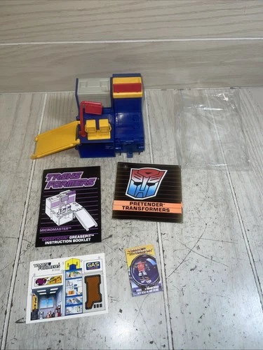 Greasepit Micromaster 1989 Near Incomplete G1 Transformers Action Figure Set LOT