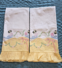 Pillowcase Pair Embroidered Ruffled Skirt Sou...