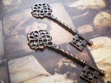 Skeleton Keys Wholesale Steampunk Pendants Big Charms Antiqued Copper 5/10 