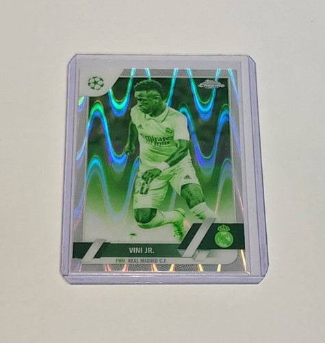 2022/23 Topps Chrome UEFA CC Night Vision Ray Wave Vinicius Jr 176/225