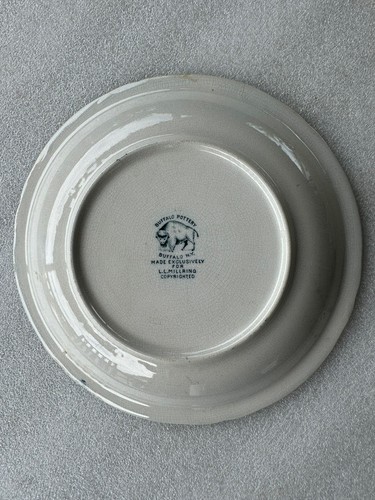 Buffalo Pottery Antique Advance Buffalo Plate 7.5” - Picture 2 of 2