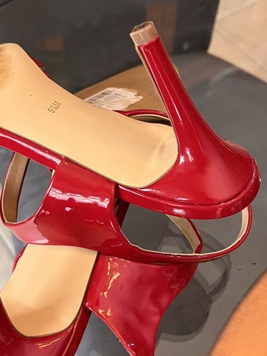 Calvin Klein Women's 9 1/2M Geena Pump Red Patent 609 Heels Christmas Is Coming. - Picture 12 of 14
