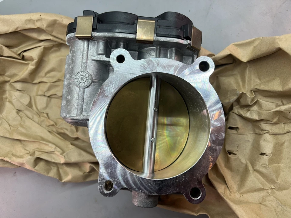 Fuel Injection Throttle Body with Throttle Actuator ACDelco 217-3156 12615495 - Image 2 of 4