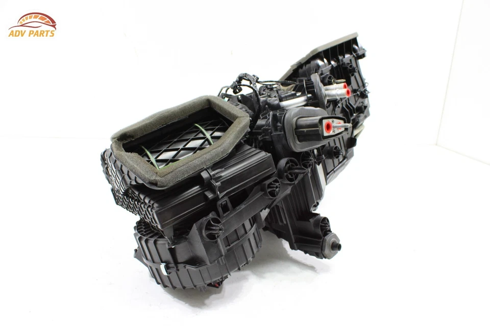 2017-2020 CHEVROLET SUBURBAN FRONT HVAC AC CLIMATE HEATER BLOWER HOUSING BOX OEM - Image 2 of 4