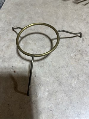 Antique Brass Oil Lamp Spider Ring 7  Shade Fitter Holder  Center Hole  2 9/16''