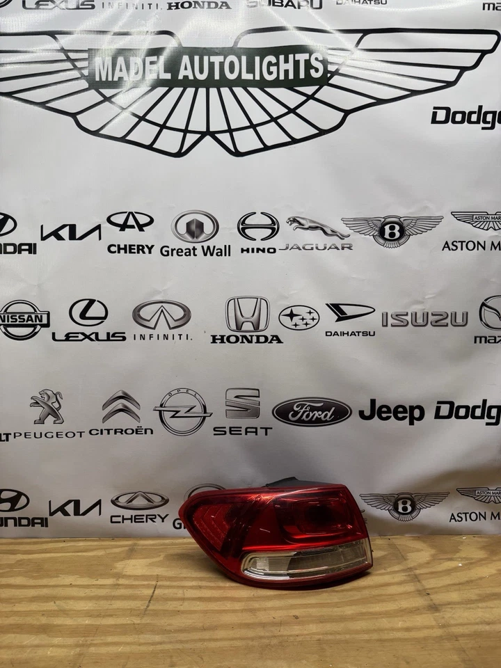 2017 KIA SORENTO LX TAIL LIGHT REAR LEFT 92401-C6 OEM 16 17 18 - Image 2 of 4