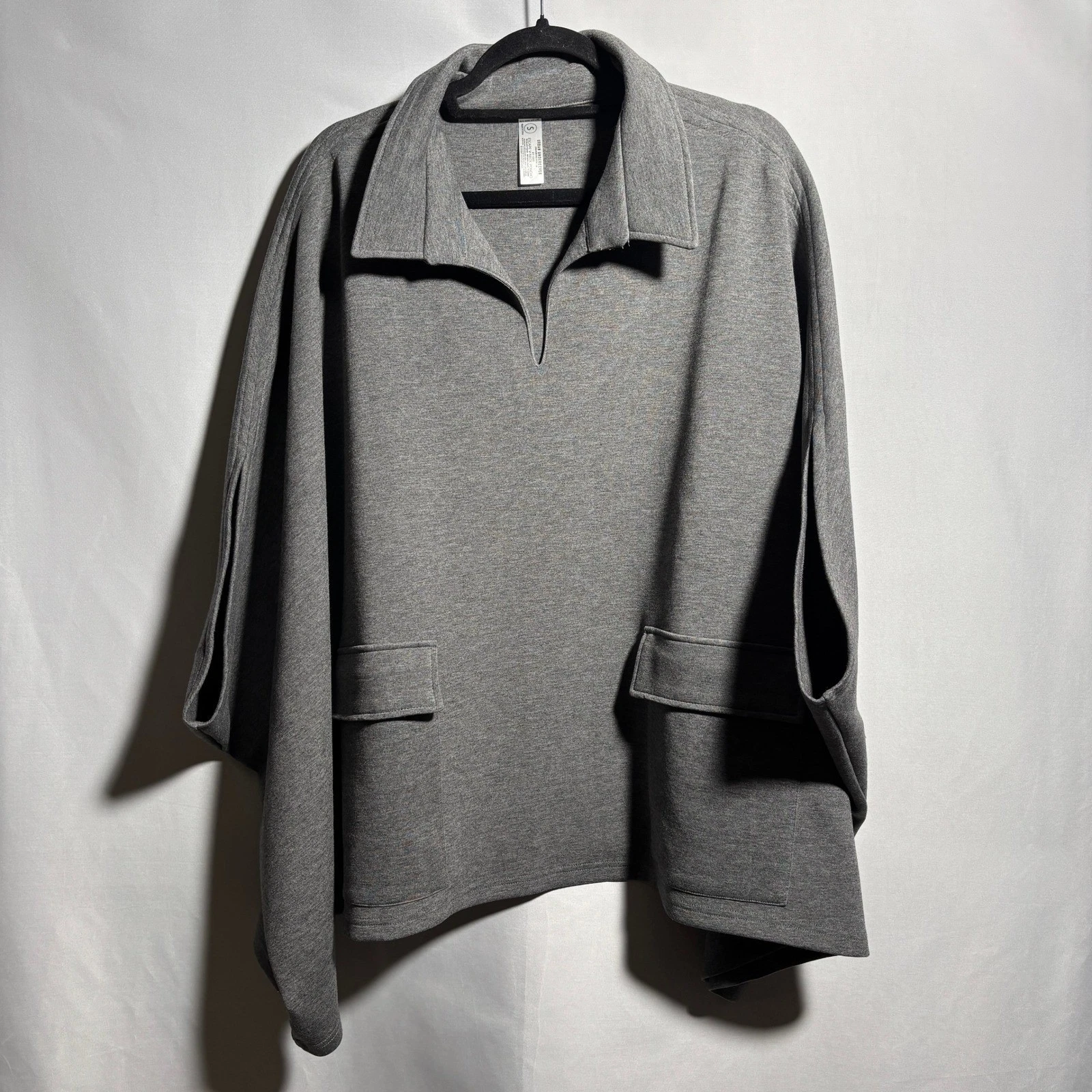Urban Undercover Escape V Neck Poncho Gray Oversized Small NWOT Travel Pockets