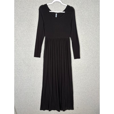 flowy witchy dress 10 Witchy Outfits Inspired by Salem, Massachusetts