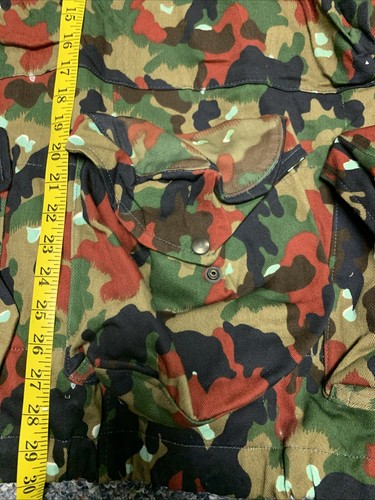 Vintage Swiss Army Feldjacke M70 Alpenflage Camouflage Parka Gr. EU 52 (LG?) - Bild 18 von 23