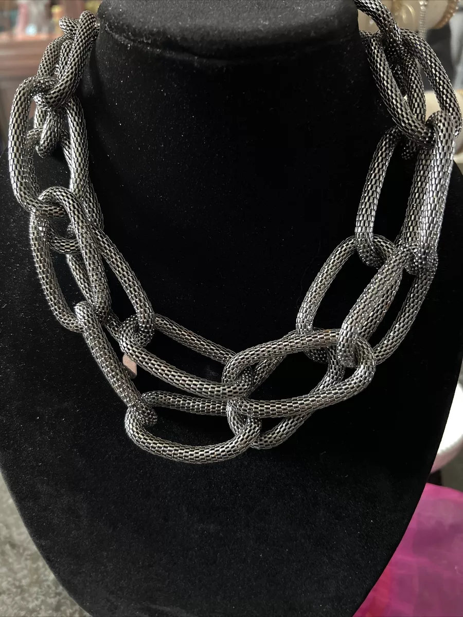 Lisa freede best sale necklace
