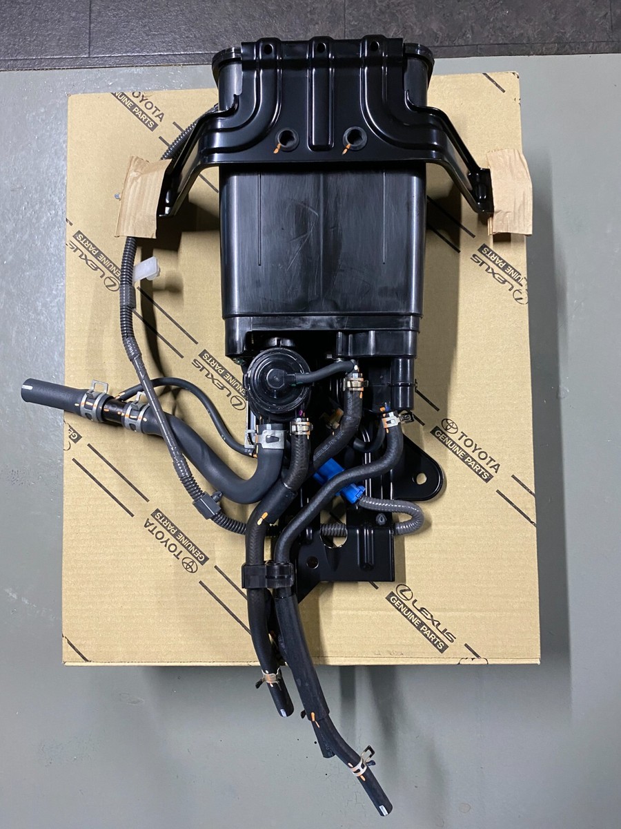 TOYOTA GENUINE 77740-35482 VAPOR CANISTER FOR Toyota 4RUNNER 2001