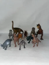 Mixed Lot Of Medium Size Dinosaurs 2.5-7"