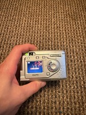 Fujifilm FinePix A Series A303 3.2MP Digital Camera Silver GOOD/TESTED 
