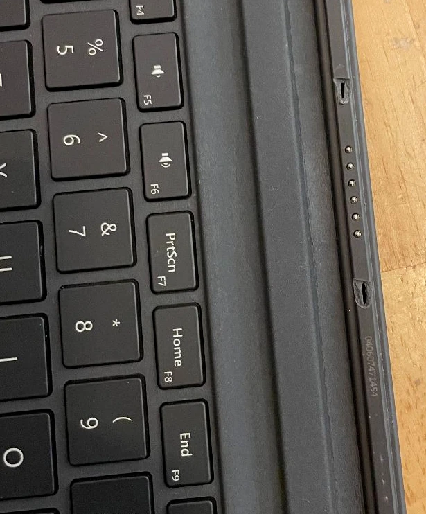 GENUINE Microsoft Surface Go, Go 2 ,Go 3 ,Go 4 Type Cover Keyboard 1840- Black - Image 2 of 2