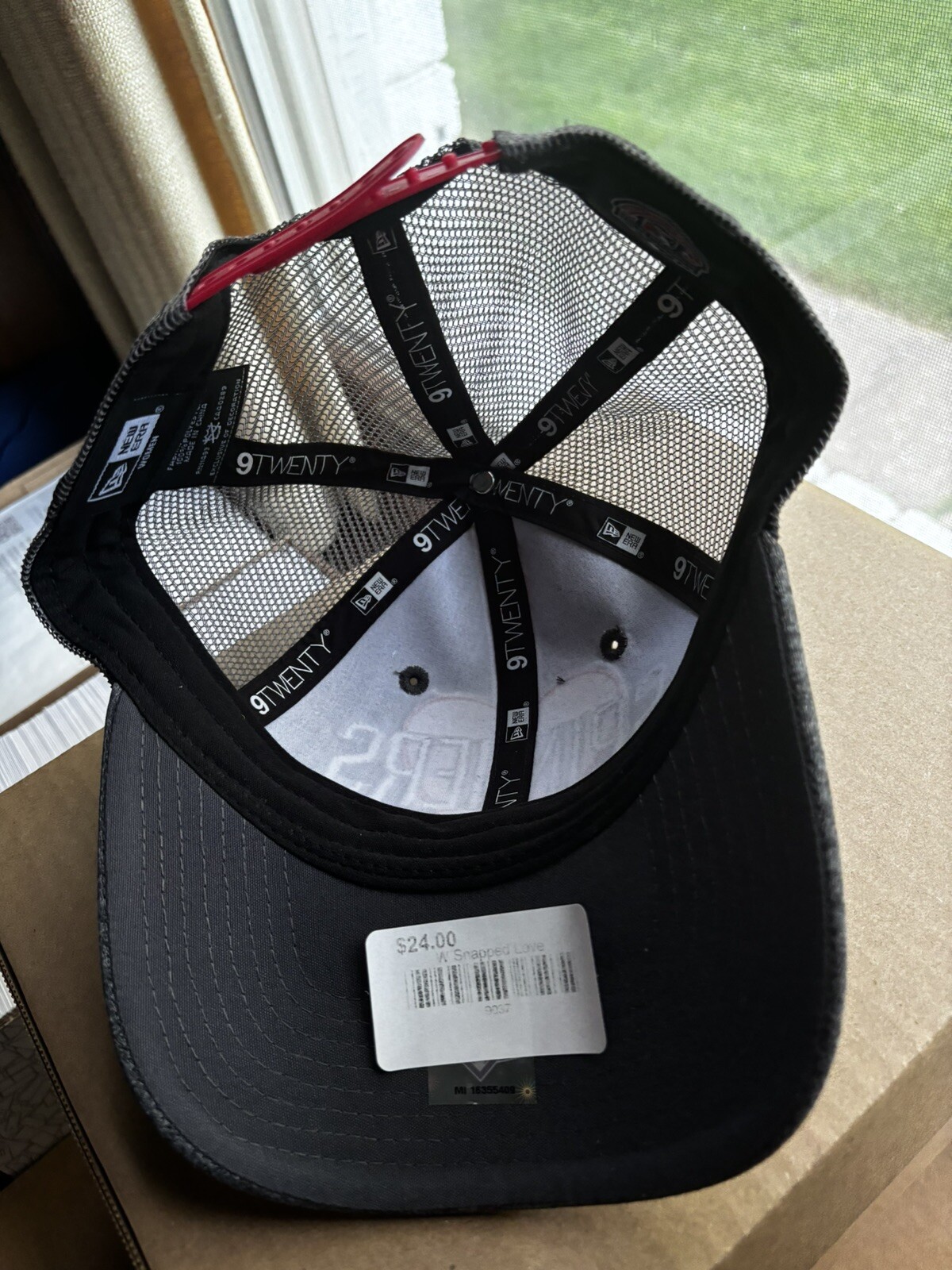 Picture 6 of 6