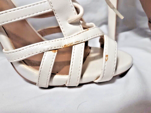 CHARLOTTE RUSSE High Stiletto Heels Hollow Cut Womens Dress Shoes White - Size 8 - Picture 4 of 23