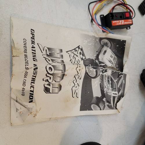 TRAXXAS 4504/4510 NITRO SPORT RC radiocomandato VINTAGE TRX .15 COSÌ COM'È - Foto 11 di 24