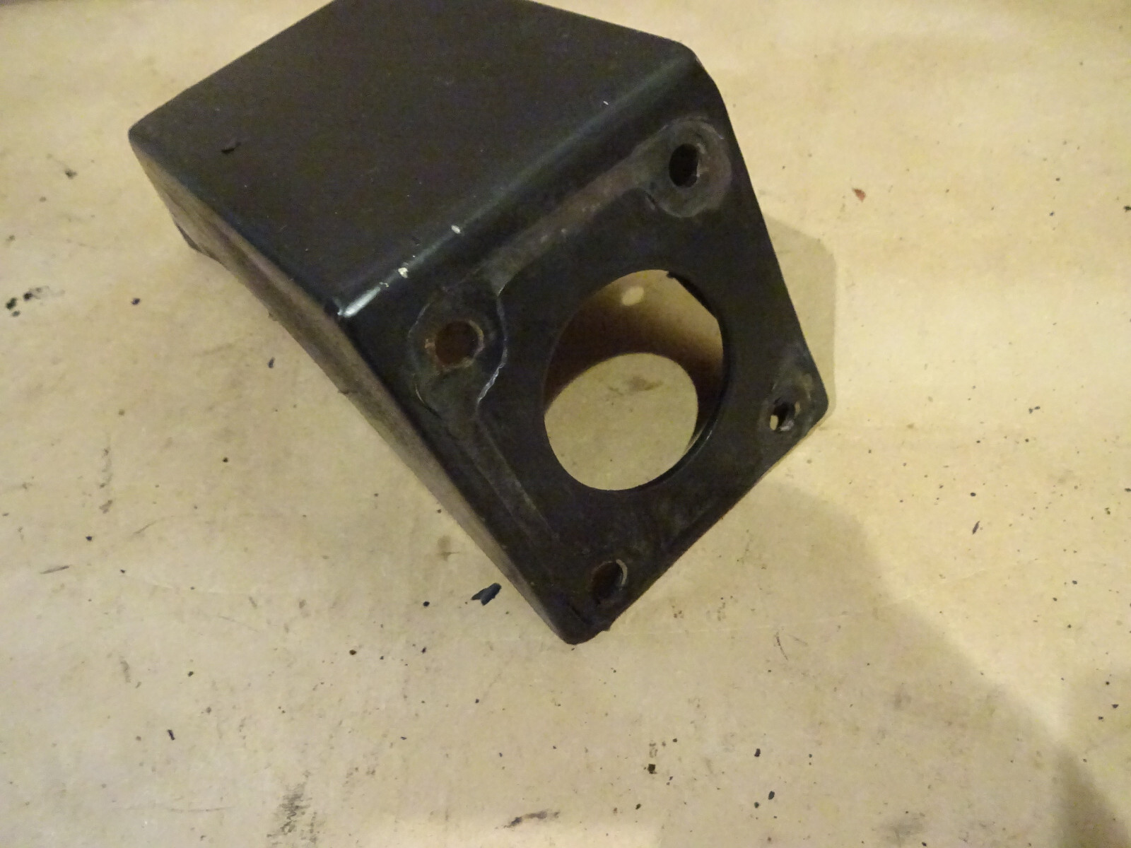 Lamborghini Diablo - Engine Mount/Support -P/N 001835941