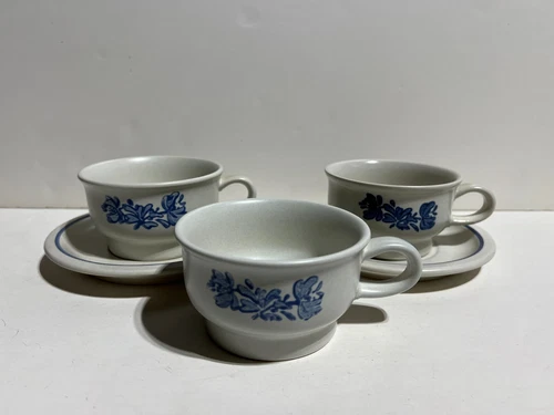 Pfaltzgraff Yorktowne Soup Coffee Mugs w/Saucers Soupers Chili Bowls Blue VTG